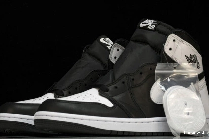 Hyperoad Panda” OG Air Jordan High 1 “Reverse 0830